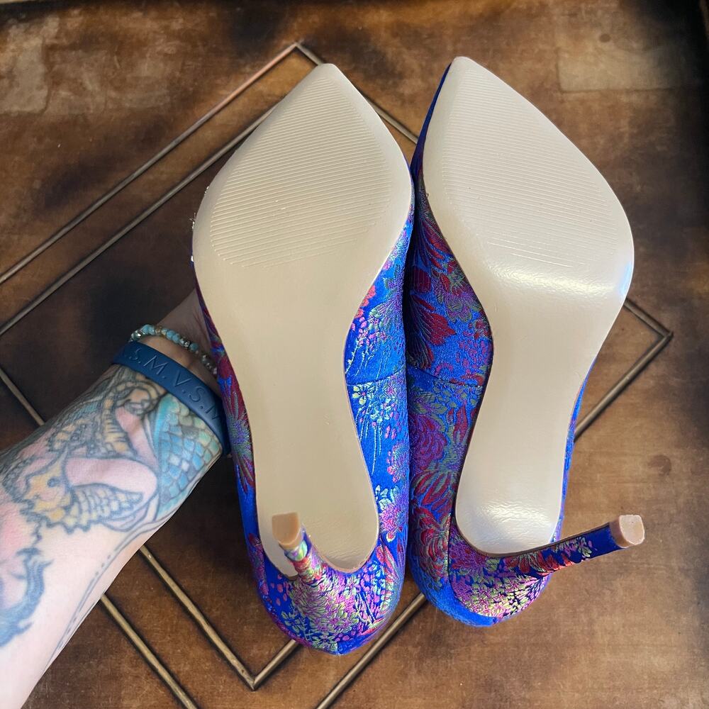 NWTO CARLOS by Carlos Santana Iridescent Embroidered Pump Stiletto SZ 7 - Picture 9 of 10